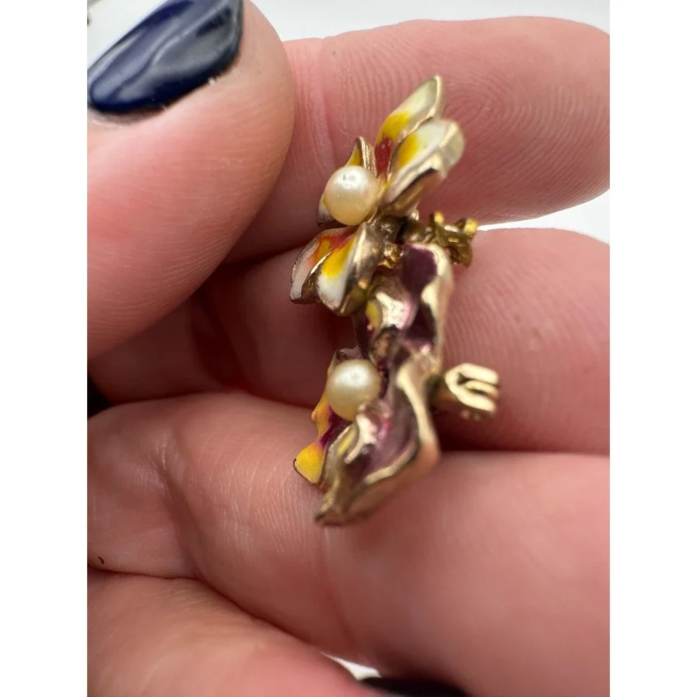 Vintage Flower Scatter Pins Lot 2 Enamel Pansy Dogwood Faux Pearl Gold Tone Mini